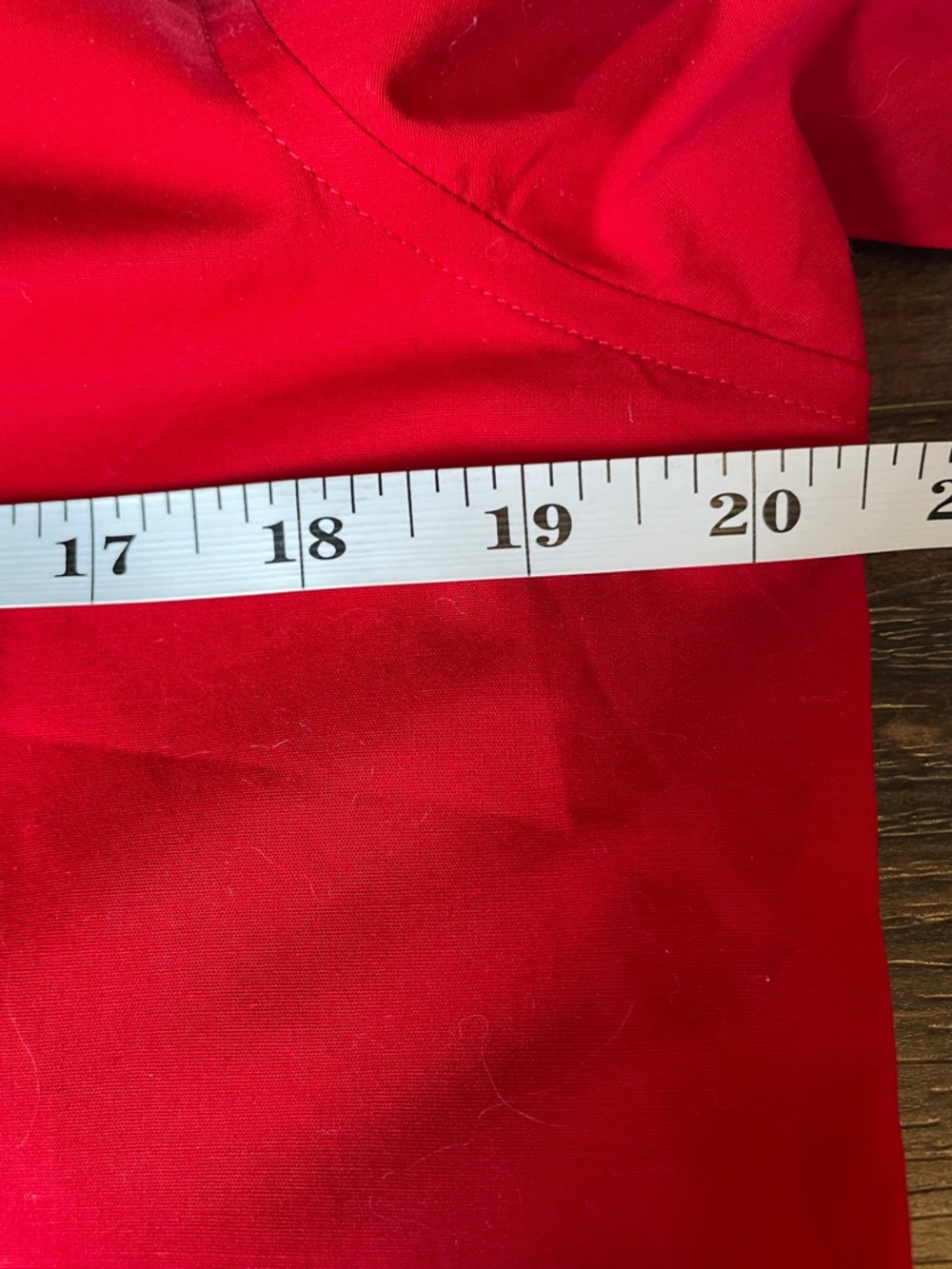 NWT Casual Corner Red Button-Down Shirt White Collar & Cuffs Size Large - Picture 8 of 9